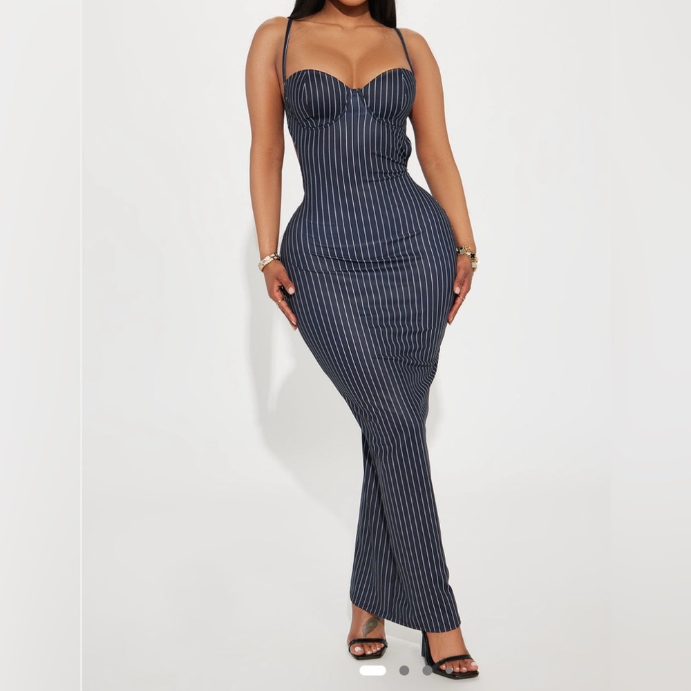 Fashion Nova Navy Pinstripe Strapless Bodycon Midi Dress